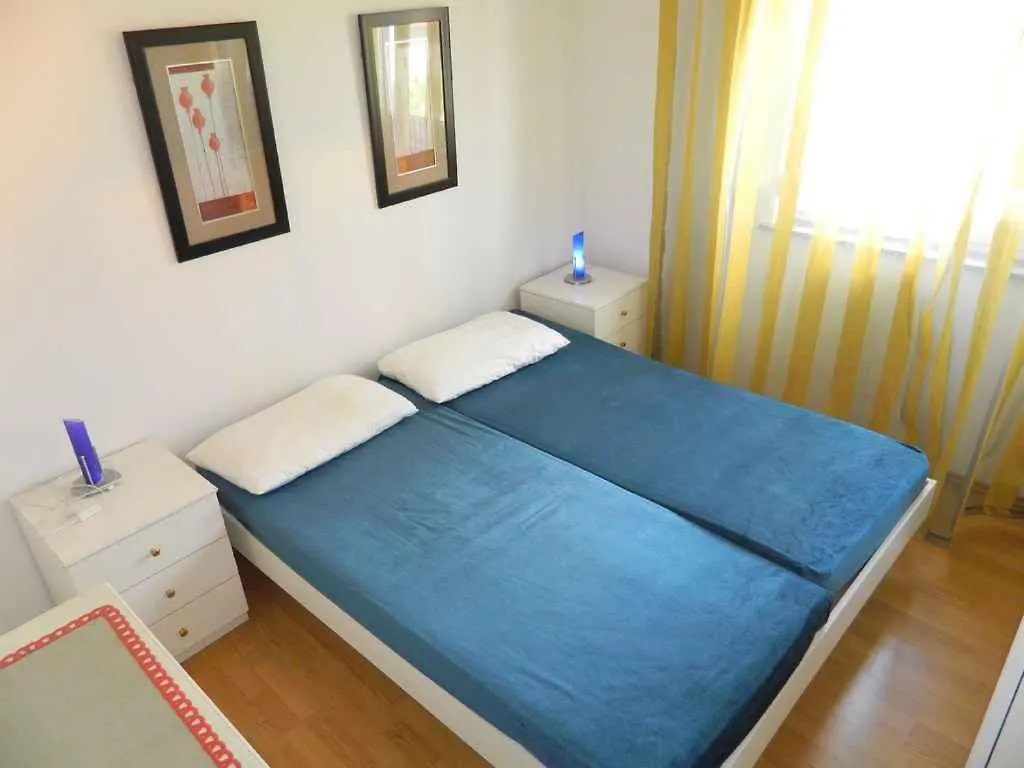 Apartment In Valbandon - Istrien 27864
