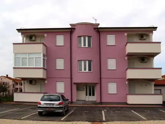 Apartment In Valbandon - Istrien 27864
